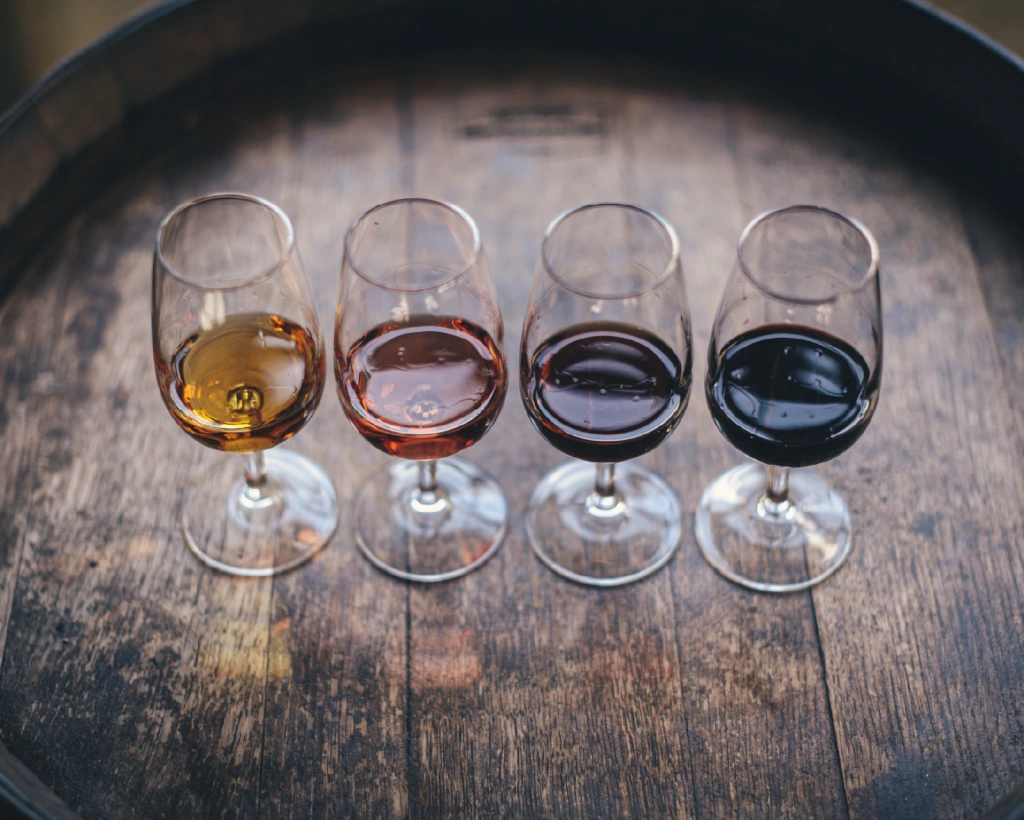 Degustation Vins - Quatre Verres Vin du Porto - Vallée du Douro