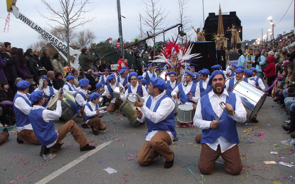 Artboard-23-copy-4carnaval