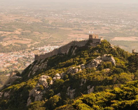 Castelo dos mouros no Parque Natural da Serra de Sintra