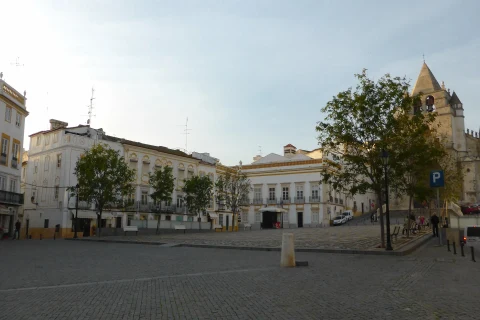 praça em Elvas
