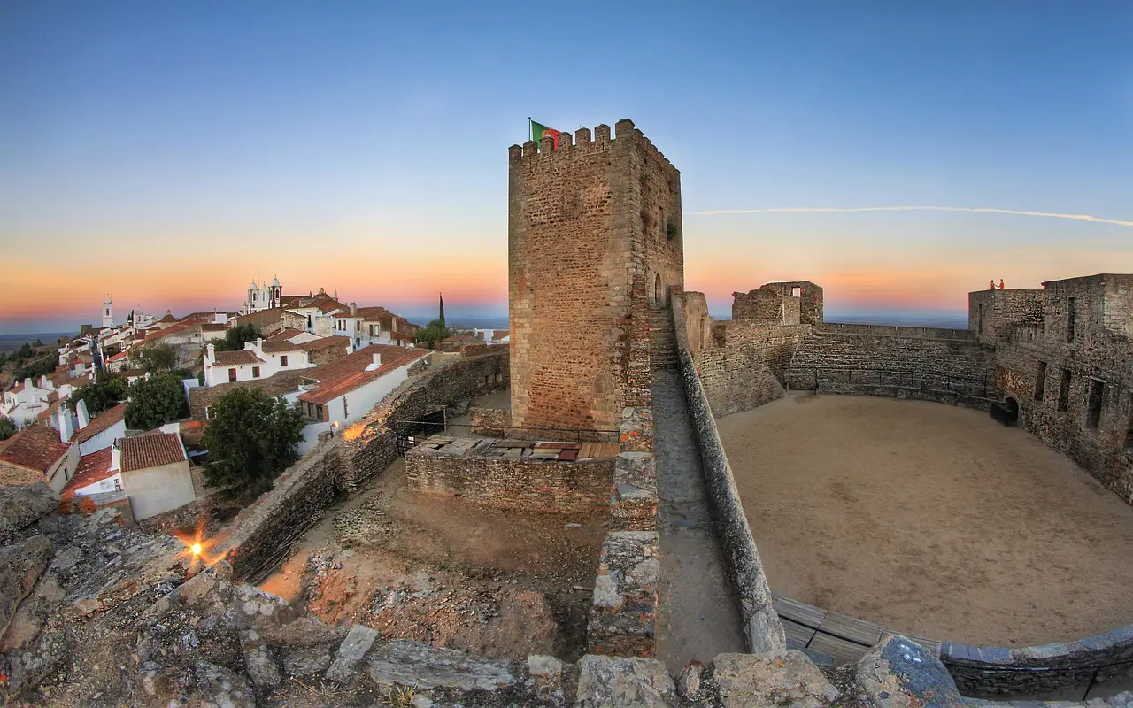 Chateau de Monsaraz - Découvrir l'Alentejo