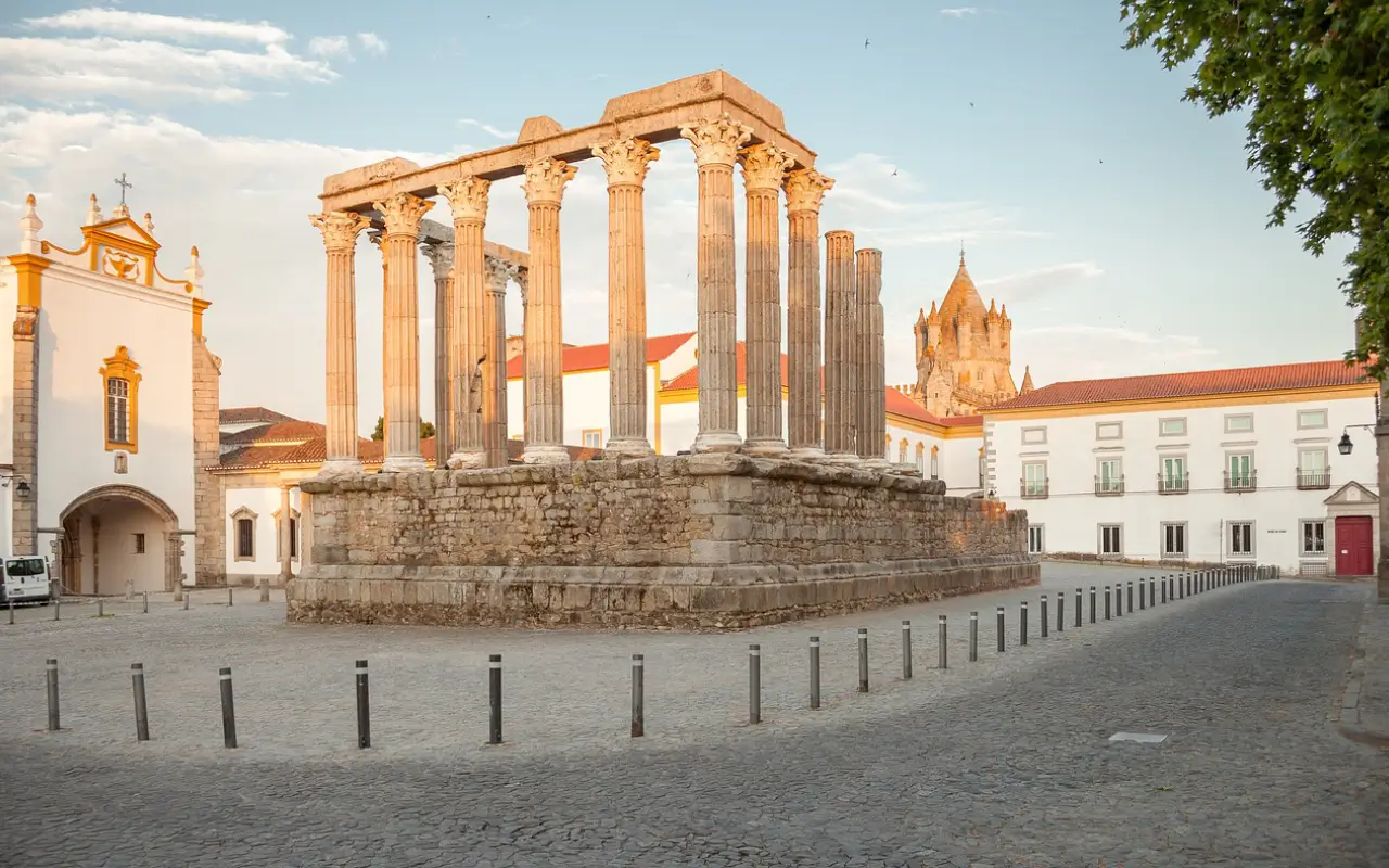 Le temple de Diane à Évora