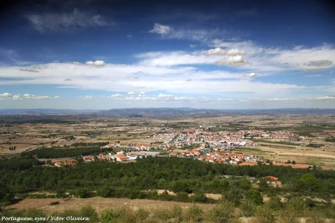 Paysage sur Figueira de Castelo Rodrigo - Villages Historiques du Portugal