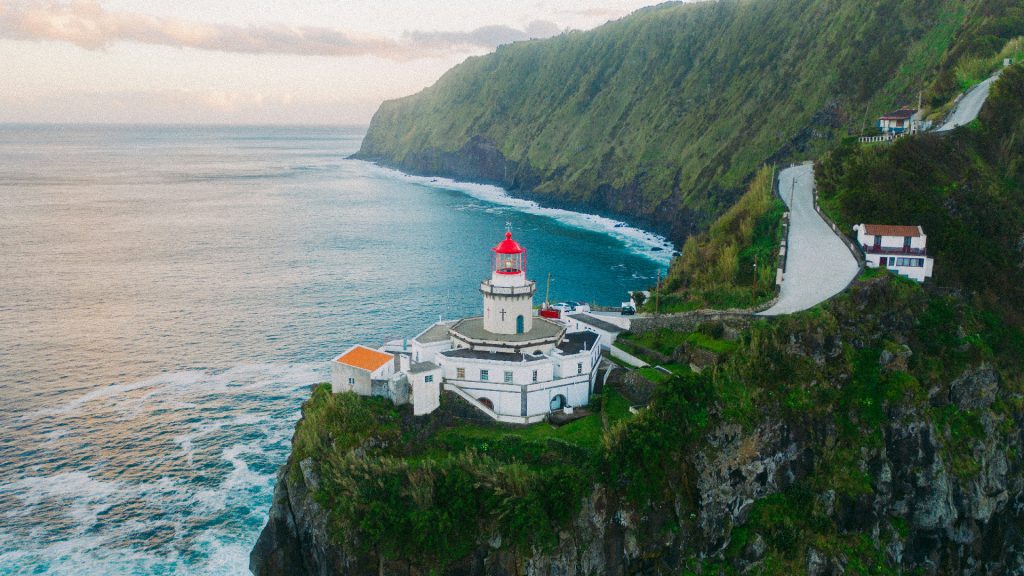 Photo d'un phare prise lors d'un voyage aux Açores