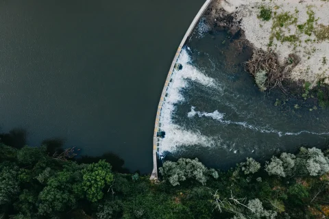 Découvrir la nature et les traditions des villages de schistes