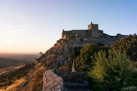 Discover the history of Portugal through the defense castles near the Spanish border