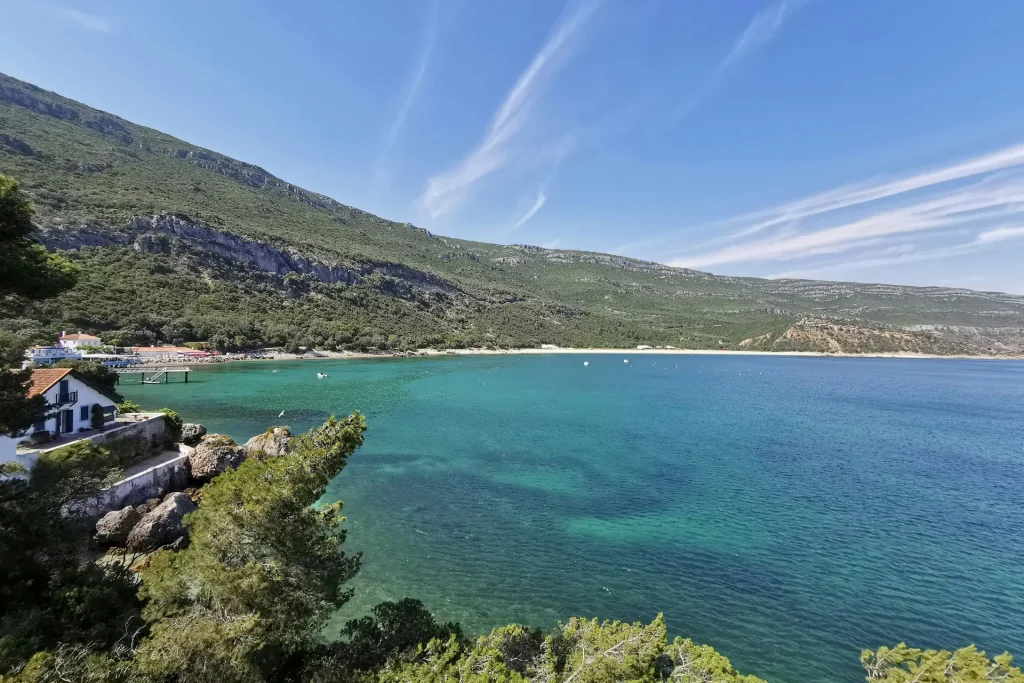 Côte du Portugal – se baigner dans les eaux turquoise de la côte d’Arrábida